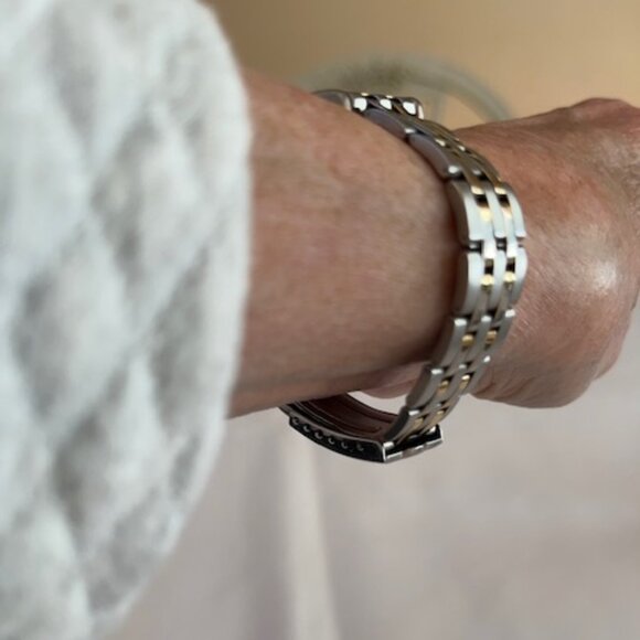 GRUEN | Gold- and Silver-tone Bracelet watch - EUC main image 6